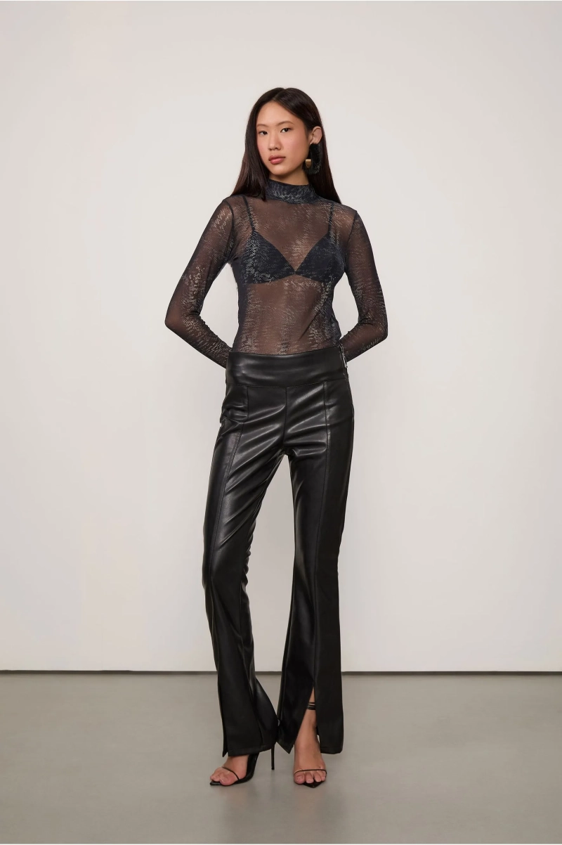 CALÇA FLARE LIKE LEATHER ANIMALE JEANS