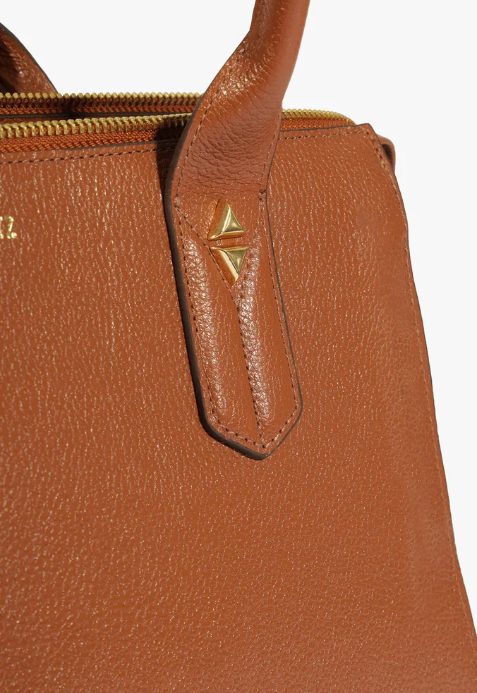 Bolsa Bowling Grande Betsy Couro Marrom S5001008360007 - Image 7